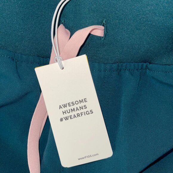 Figs Carribean Blue Jogger Scrubs Size MP - Picture 3 of 4